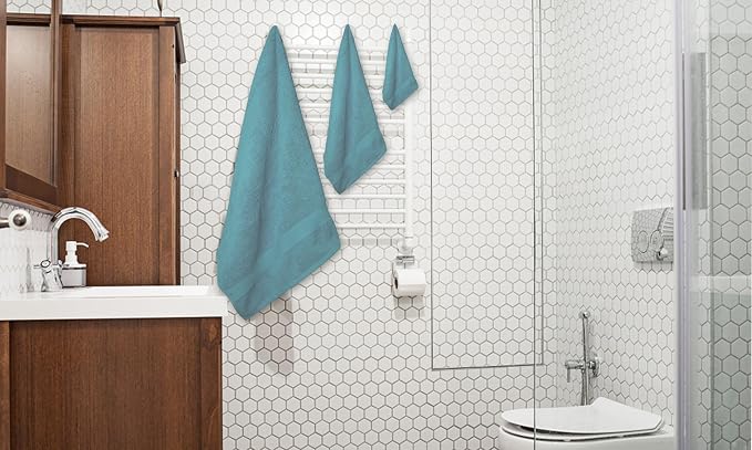 Luxury 8 Piece Set, 2 Bath Towels 2 Hand Towels 4 Washcloths, 100% Cotton Towels for Bathroom, Home, Spa, Hotel & Gym – Ultra Soft, Highly Absorbent, Quick Dry (Light Green)