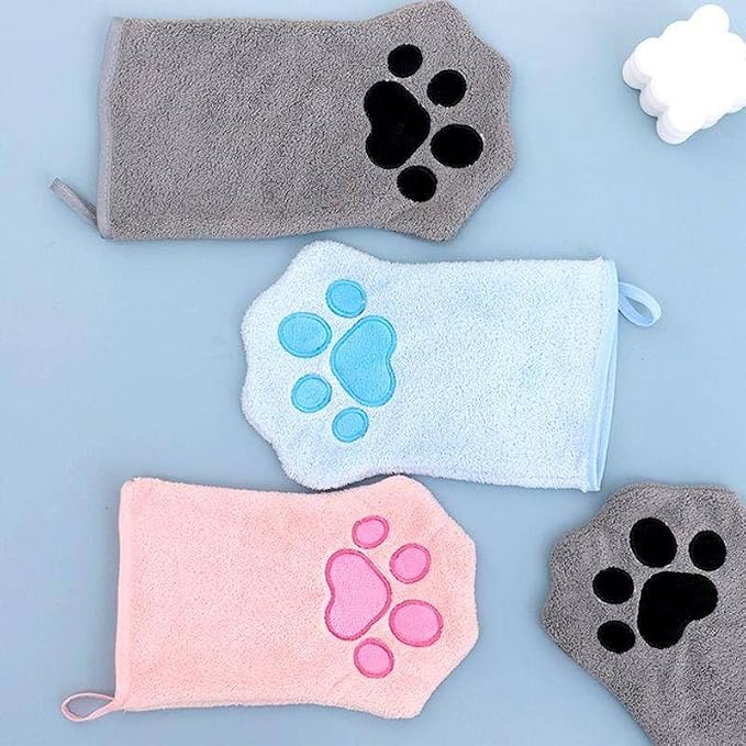 Quick Drying Pet Glove Towel with Hanging Grip Ideal for Dog Bath Comfort Easy and Water Absorption