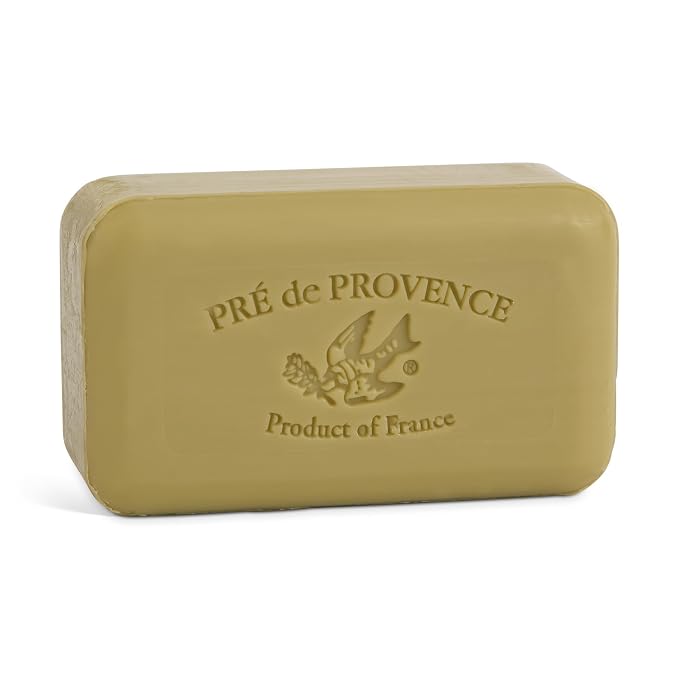 Pre de Provence Artisanal Soap Bar, Natural French Skincare, Enriched with Organic Shea Butter, Quad Milled for Rich, Smooth & Moisturizing Lather, Green Tea, 5.3 Ounce