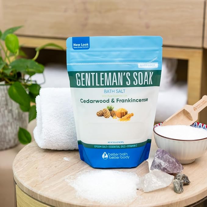 Gentleman's Bath Salt 32 Ounces (2 Lbs) Epsom Salt Soak for Men with Natural Cedarwood and Frankincense Essential Oils Plus Vitamin C in BPA Free Pouch with Easy Press Lock Seal Made in USA