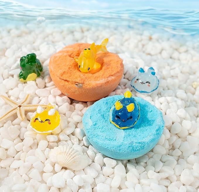 Ocean Toy Bath Salt Ball Sleeve Box Bath Bombs,Bath Bombs with Surprise Inside,Gift Set with 12 Sea Animal Toys,Fun,Educational,and Safe Natural Bath Bubble with Toys,Great Gift for Kids’Birthdays