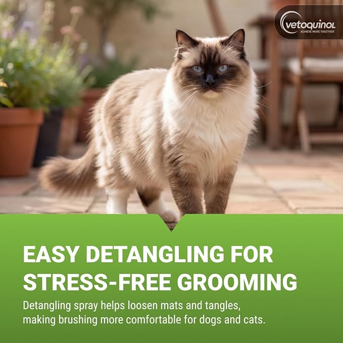 Vetoquinol Groom Aid Spray - Non-Greasy Grooming Spray for Cats & Dogs - Supports Silky Coat & Tangle-Free Fur - Quick Absorbing Fur Conditioner - Fresh Scent - 7.3 oz