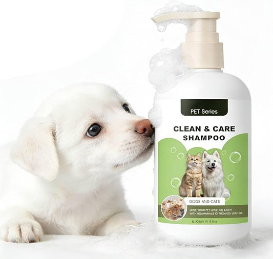 Puppy Shampoo for Puppies 8 Weeks Old, Gentle Tearless Dog Shampoo for Smelly Dogs, Deodorizing Dog Shampoo with Aloe Vera & Oat Extract