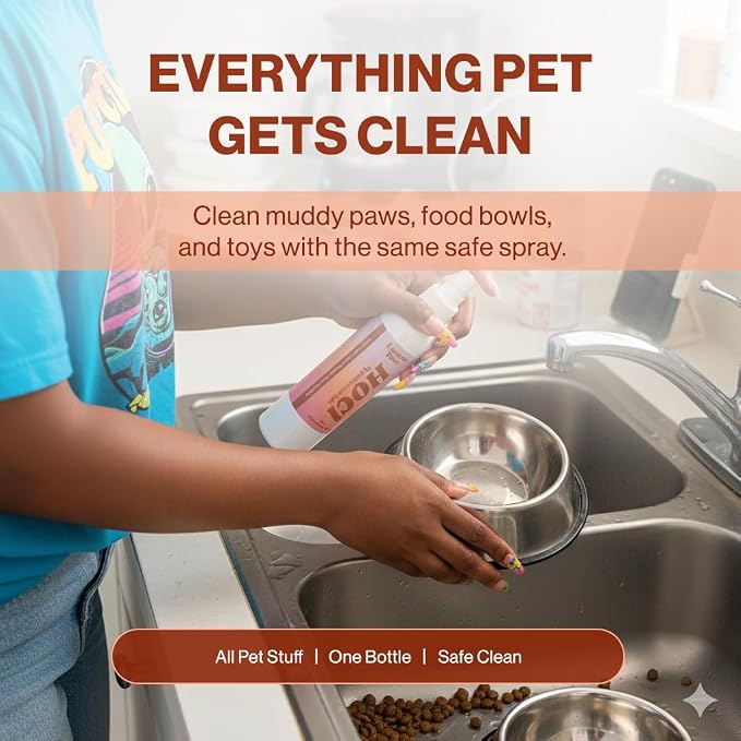 Lumae HOCl Pet Cleansing Mist Spray – Hypochlorous Acid Spray for Dogs & Cats, Gentle Skin & Paw Cleanser, Multipurpose Cleaning Spray for Paws, Toys & Bowls, Safe if Licked – 8 Fl Oz