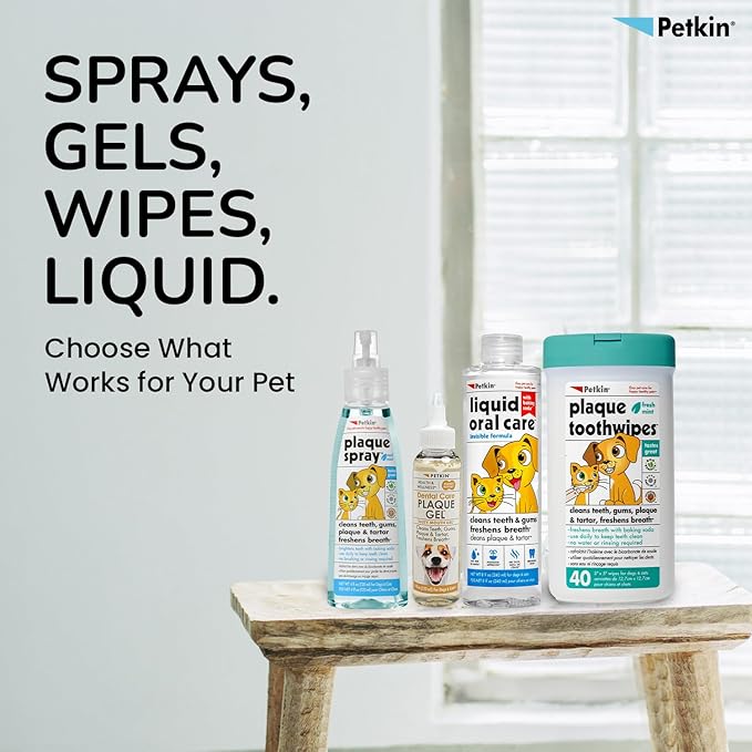 Petkin Plaque Spray, Cool Mint, 4 Fl Oz – Cleans Teeth & Gums, Removes Plaque & Tartar, Freshens Breath & Whitens Teeth with Baking Soda - Ideal Cat & Dog Dental Spray with No Brushing or Rinsing