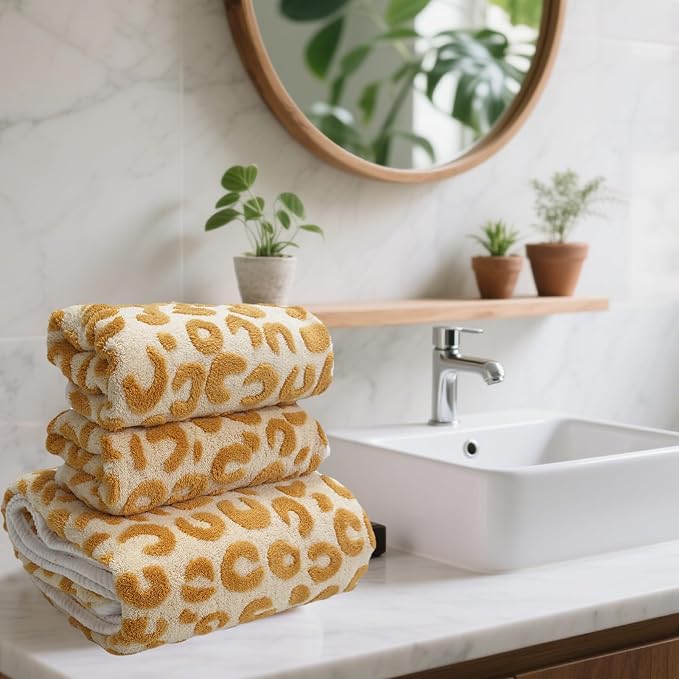 USTIDE 3 Pieces Leopard Print Bathtowel Sets Ginger Yellow Absorbent Soft Towels for Bathroom Gym Bath Sheets (1 Bath Towel, 2Hand Towel)