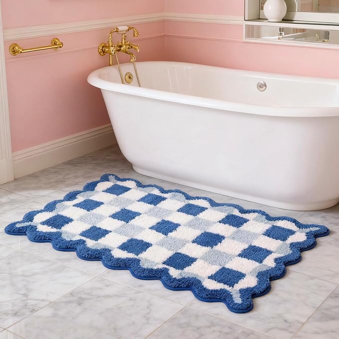 ORTIGIA Cute Blue Checkered Scalloped Bath Mat, Fun Plush Microfiber Bathroom Rugs Non Slip Washable Quick Dry Absorbent, Bath Rug Carpet for Shower Stall Vanities Kitchen Floor Entrance, 20x32