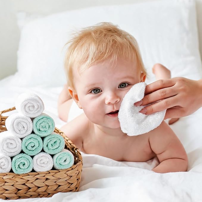 UNIMADE Baby Washcloths, 20 Pack Microfiber Coral Fleece Wash Cloths, Extra Absorbent Baby Towels for Newborns, Infants and Toddlers, Gentle on Sensitive Skin for Face and Body - 7" × 9", White&Green