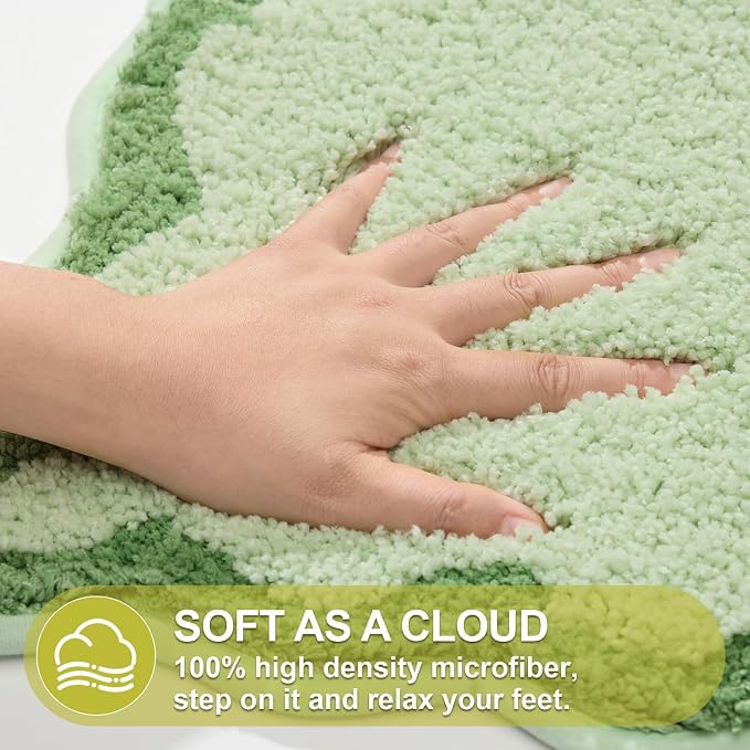 ORTIGIA Small Green Scalloped Bath Mat, Cute Plush Microfiber Scallop Bathroom Rugs Non Slip Washable Quick Dry Absorbent, Bathmat Carpet for Shower Stall Vanities Kitchen Floor Entrance, 17x24