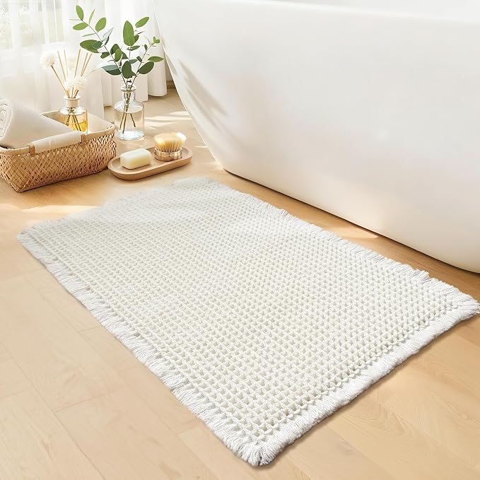 White Bathroom Rugs, Waffle Bath Mat Non Slip Washable, Super Absorbent & Quick Dry, Boho Bath Mat Farmhouse Bathroom Decor, 20'' x 32'', White