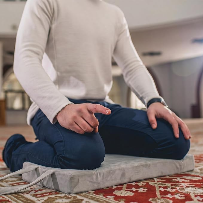 Colingmill Personal Prayer Kneeler Pad 18 3/4 Inch Christian Kneeling Pillow Microfiber and High Density Foam Personal Religious Prayer Kneeler Pad Pillow Bench for Kneeling Christian Gift (Grey)