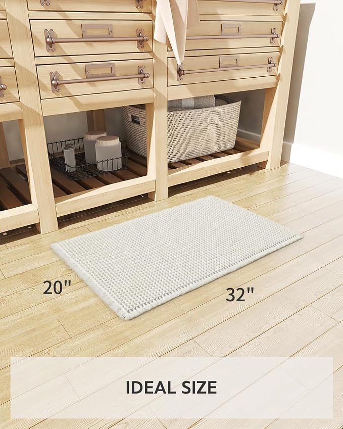 Waffle Bath Mat, Super Absorbent Non Slip Bath Mat Ultra Soft Bathmat Machine Washable Bath Rugs with Tassels, Beside Tub, 20" x 32", White