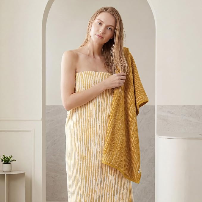 REDKISS Yellow Bath Towels for Bathroom 2 Pack, 100% Cotton Double-Sided Design, Super Soft & Quick Dry Towel, 29 x 59 Inches
