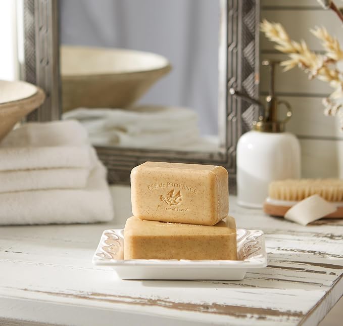 Pre de Provence Artisanal French Moisturizing Soap Bar, Shea Butter Enriched, Quad Milled for Long Lasting Rich Smooth Lather, 5.3 Ounce, Honey Almond