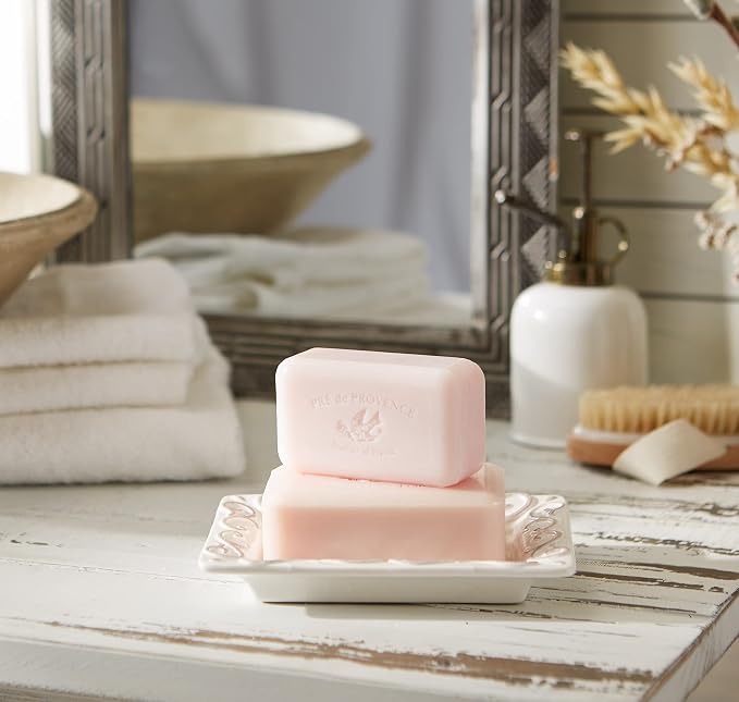 Pre de Provence Artisanal Soap Bar, Enriched with Organic Shea Butter, Natural French Skincare, Quad Milled for Rich Smooth Lather, 8.8 Ounce, Lily Of The Valley