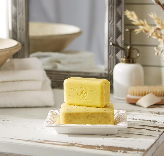 Pre de Provence Artisanal Soap Bar, Enriched with Organic Shea Butter, Natural French Skincare, Quad Milled for Rich Smooth Lather, 8.8 Ounce, Lemongrass