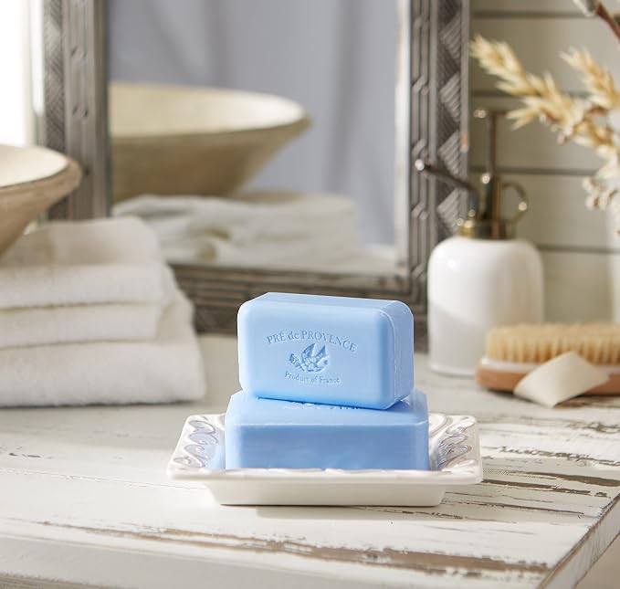 Pre de Provence Artisanal Soap Bar, Enriched with Organic Shea Butter, Natural French Skincare, Quad Milled for Rich Smooth Lather, 8.8 Ounce, Starflower