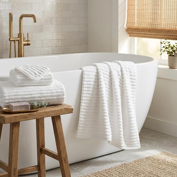 3 Piece Bath Towel Set, 40"x80"Microfibers Bath Sheets,White | 1Bath towels 1Hand towels 1Washcloths，Extra-large size，Big and Tall users，Quick dry，Highly Absorbent，Spa Gym