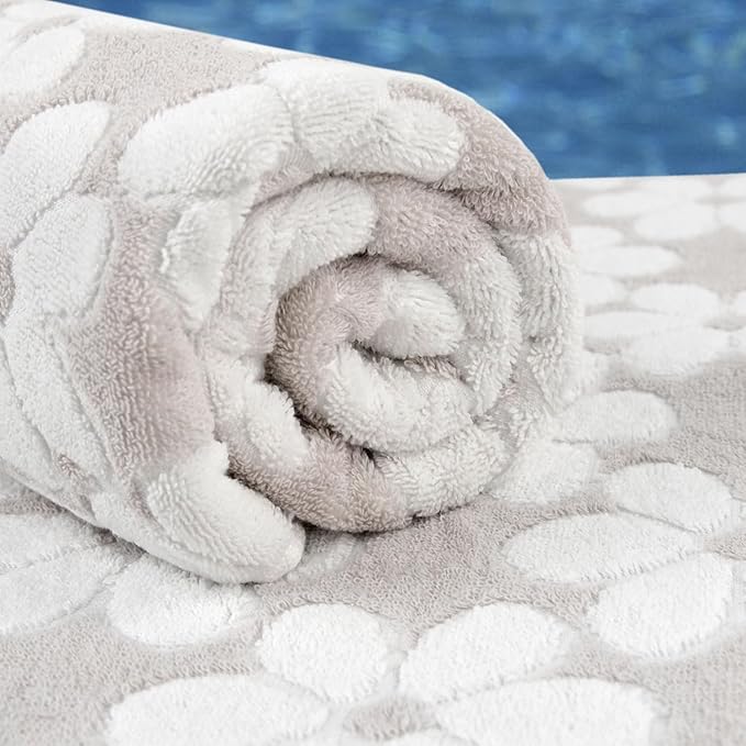 Jacquotha Soft Bath Towels 2 Pack, Super Absorbent Shower Towels 27.5x55 Inches, Cute Floral Jacquard Bathroom Set, Cotton, Light Beige