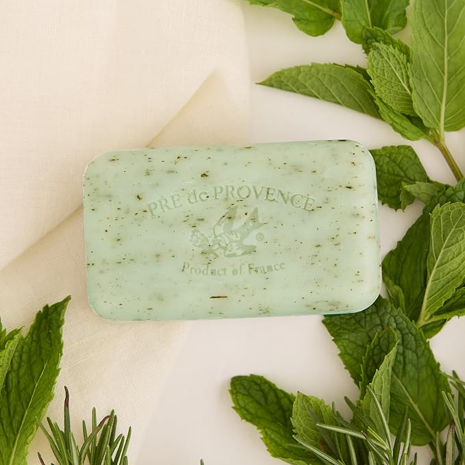 Pre de Provence Artisanal Soap Bar, Natural French Skincare, Enriched with Organic Shea Butter, Quad Milled for Rich, Smooth & Moisturizing Lather, Rosemary Mint, 5.3 Ounce