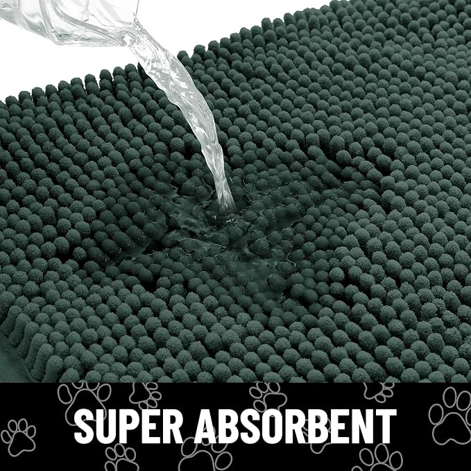 Smiry Dog Door Mat for Muddy Paws, Absorbent Dirt Trapper Non Slip Quick Dry Washable Chenille Mat for Mud Dogs, Entry Rug for Indoor and Outdoor (47x24 Inches, Green and White)