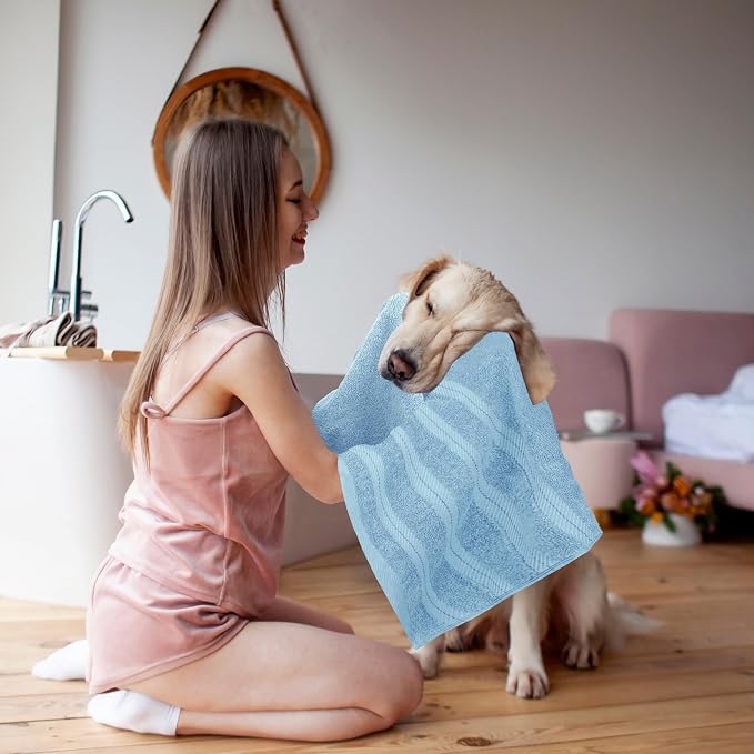 Utopia Towels 4 Pack Premium Extra Large Bath Towels Set, (30 x 60 Inches) 100% Ring Spun Cotton, Lightweight and Highly Absorbent Quick Drying Towels, Perfect for Daily Use (Sky Blue)