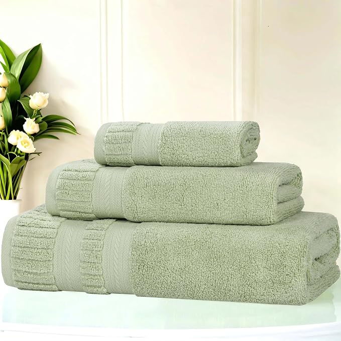 Superior Venice Zero Twist Cotton Medium Weight Towels, for Guest Bath, Bathroom, Shower, Spa, Plush Towels, Bath Essentials, Ribbed Textured Border, 3 Piece Assorted Towel Set, Green