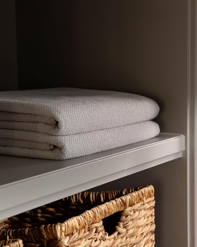 Cozy Earth Nantucket 60% Cotton 40% Viscose from Bamboo Bath Towel - 600 GSM Plush & Fast-Drying with Rice Weave Pattern - 2 Pack 30" x 58" Luxury Bath Towel - Light Grey