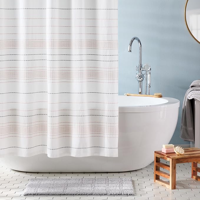 TOWN & COUNTRY EVERYDAY Ultra Plush Solid Tufted Windowpane Bath Mat, Soft and Absorbent Tufted Floor Mat, Non-Slip Backing, Machine Washable, Grey, 20"x32"