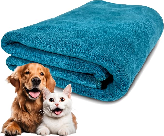 Extra Large Dog Towel for Big Dogs — 400 GSM Premium Microfiber, Fits Golden Retriever, Labrador, Bernese — Super Absorbent Quick Dry, Machine Washable (Green, 2XL)