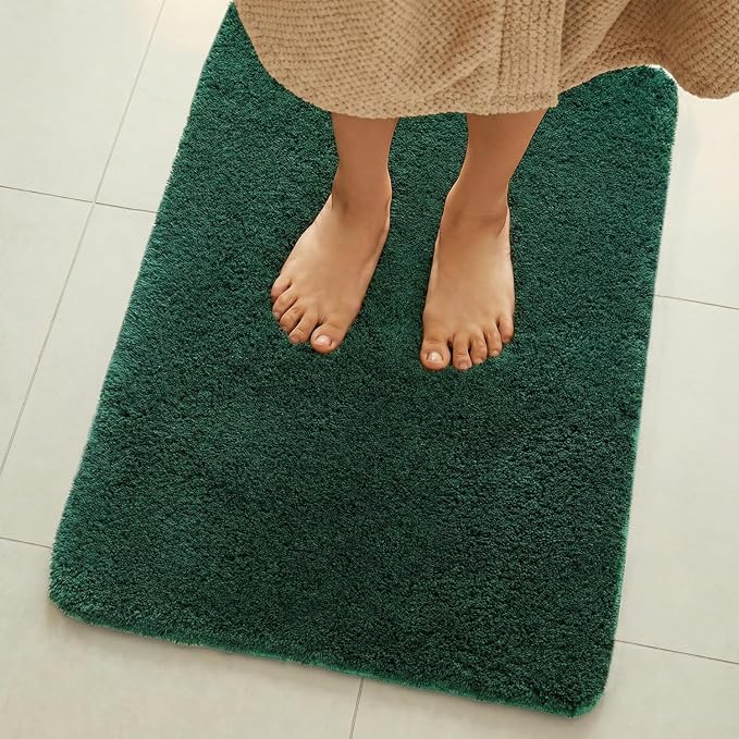 TYUU Bathroom Rugs Non Slip Washable, Ultra Soft Super Absorbent Quick Dry Small Bath Mat with Rubber Backing for Bathroom Floor, Shower, or Sink, Dark Green 16" x 24"