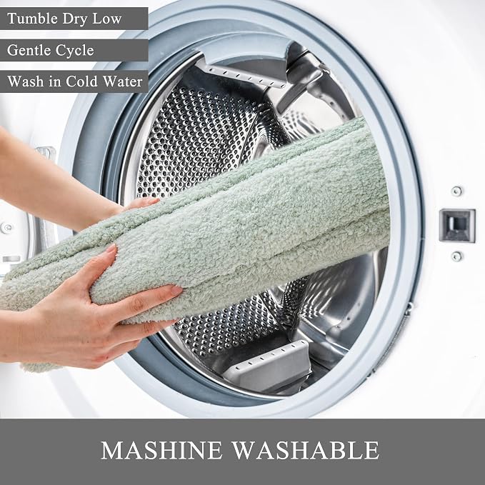 Kmson Ombre Bath Mat for Bathroom, Non Slip Ultra Soft and Thick Water Absorbent Bath Carpet, Machine Washable & Quick Dry Bathroom Rug, for Bedroom Door Living Room Green 17" x 24"