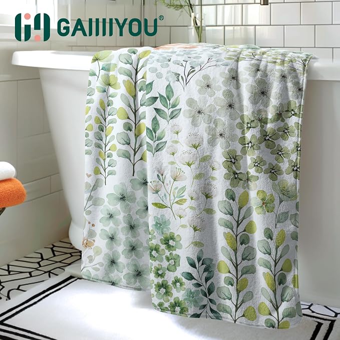 Sage Green Leaves Bath Towel High Absorbent Coral Fleece Large Towels for Bathroom Beach
