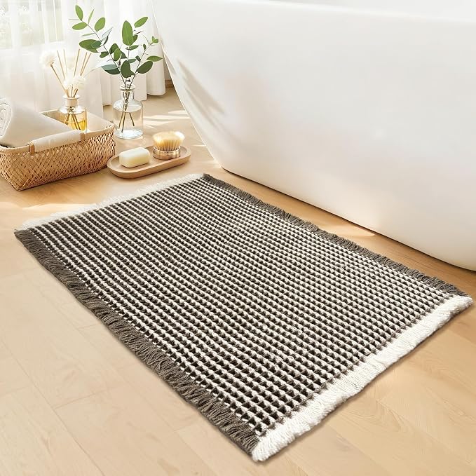 Waffle Bath Mat - Boho Bathroom Rugs Non Slip Washable, Super Absorbent & Quick Dry, Soft Bath Mat Farmhouse Bathroom Decor, 20'' x 32'', Olive Green and White