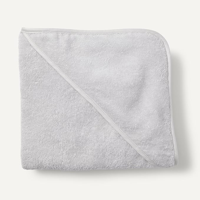 Amazon Essentials x Sofia Grainge Unisex Babies' Hooded Bath Towel