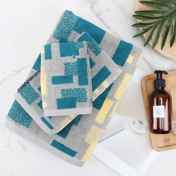 SEMAXE 18-Piece Cotton Bath Towel Set for Bathroom, Geometric Pattern | Stock-up towel set for family bathrooms, guest baths, multi-bath homes, and wash-day rotation, OEKO-TEX certified, easy care