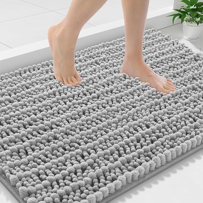 Smiry Bathroom Rugs Mat 36x24, Extra Soft Absorbent Chenille Bath Rugs, Non Slip Rubber Backing Machine Washable Quick Dry Bath Mats for Bathroom Floor, Tub, Shower, Home Decor Accessories, Light Grey