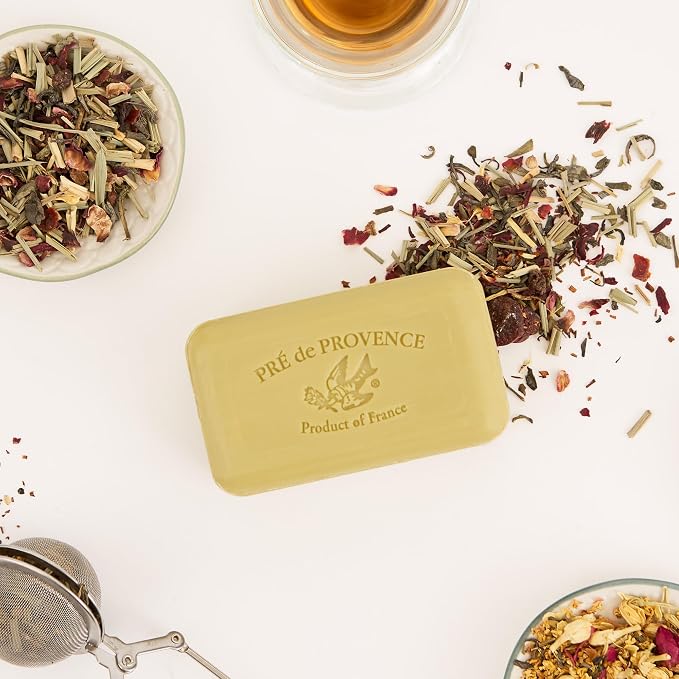Pre de Provence Artisanal Soap Bar, Natural French Skincare, Enriched with Organic Shea Butter, Quad Milled for Rich, Smooth & Moisturizing Lather, Green Tea, 5.3 Ounce