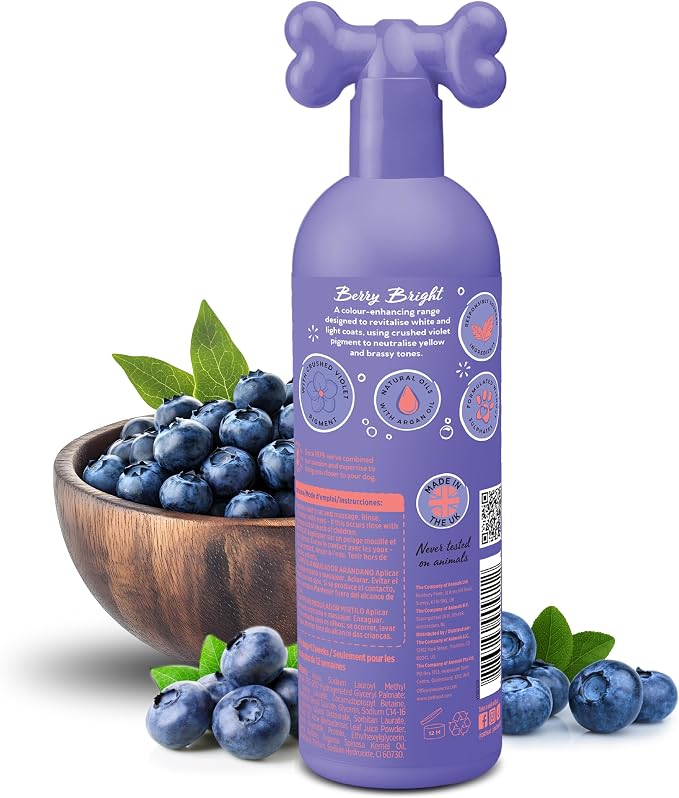 Pet Head Berry Bright Whitening & Colour Enhancing Dog Shampoo | Blueberry Scent | for Brightening White and Light Dog Coats | Neutralizes Yellow and Brassy Tones | Suitable for Puppies | 16 fl. oz.