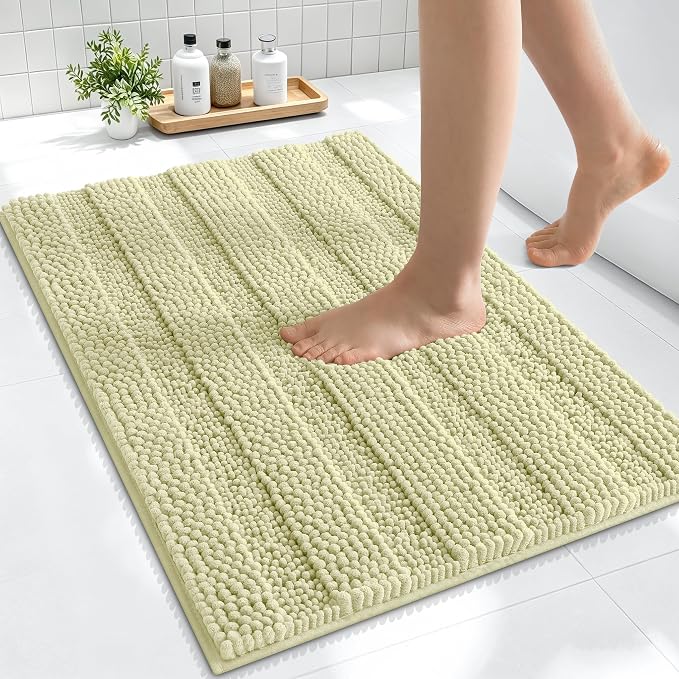 Smiry Thick Small Chenille Bathroom Rugs 24x16, Extra Soft Absorbent Striped Bath Mat, Machine Washable, Rubber Backing, Bath Rugs for Bathroom, Tub & Shower, Home Decor Accessories, Vanilla