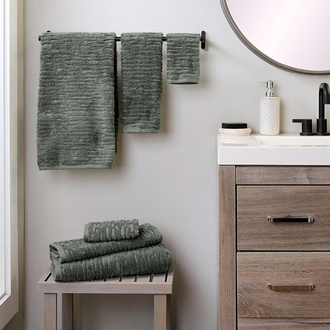 SKL Home CloudSoft 100% Cotton Luxury 6-Piece Towel Set, 600 GSM, Ultra Plush & Absorbent - 2 Bath Towels, 2 Hand Towels, 2 Washcloths, Green Pine
