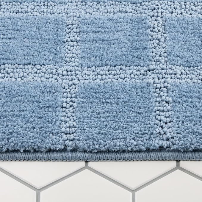 TOWN & COUNTRY EVERYDAY Ultra Plush Solid Tufted Windowpane Bath Mat, Soft and Absorbent Tufted Floor Mat, Non-Slip Backing, Machine Washable, Blue, 20"x32" (Pack of 2)