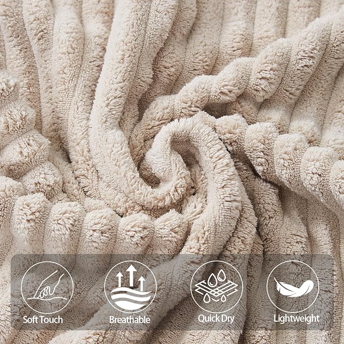 Extra Large Microfiber Bath Towels Set of 4,30x60 Inches Oversized Quick Dry Shower Towels, Lint Free Super Absorbent & Ultra Soft Body Towels for Bathroom,Gym,Travel,SPA (Multicolor)