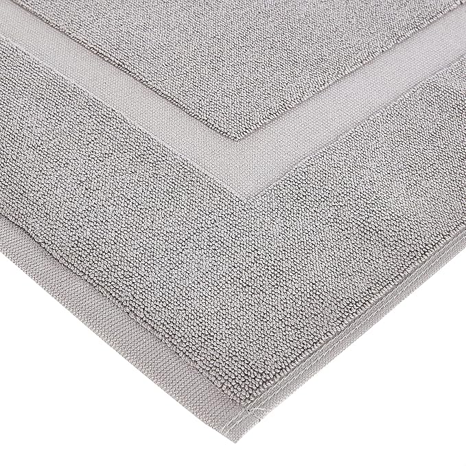 Amazon Basics Banded Bathroom Bath Rug Mat, Machine Washable, 100% Cotton, 31" x 20", Light Gray